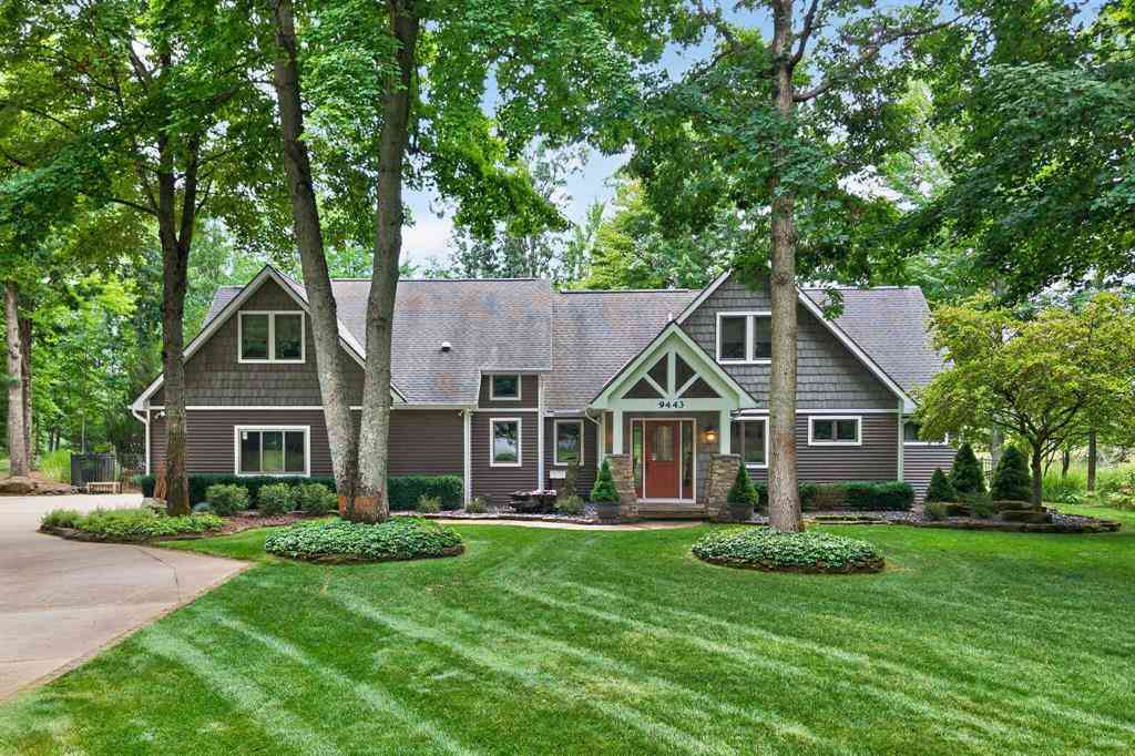 Homes For Sale - 9443 Clubhouse Drive W W<br/> Canadian Lakes, MI 49346