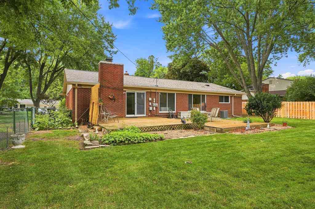 Homes For Sale - 32460 Dunford Street <br/> Farmington Hills, MI 48334