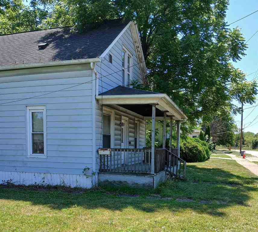 Homes For Sale - 2642 N Michigan Avenue <br/> Saginaw County, Saginaw, MI 48604