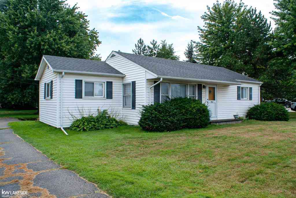Homes For Sale - 16890 25 Mile Road <br/> Macomb County, Macomb, MI 48042