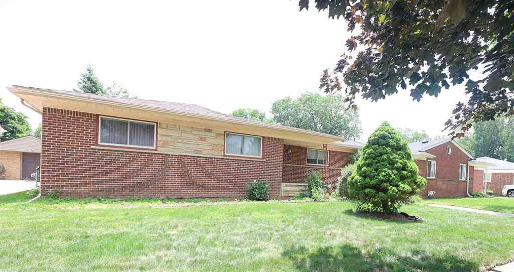 Homes For Sale - 23700 Radclift Street <br/> Oak Park, MI 48237