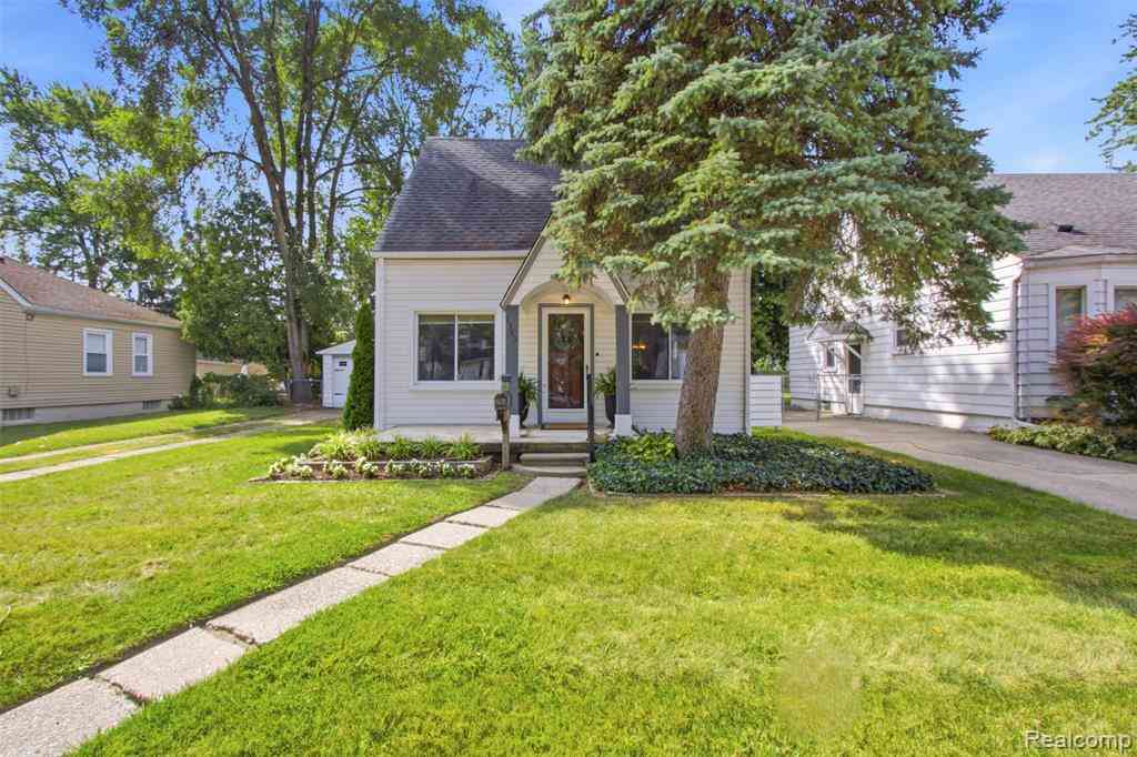 Homes For Sale - 1383 Princeton  S S<br/> Berkley, MI 48072