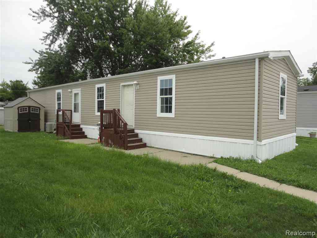 Homes For Sale - 23630 Hickory  <br/> Wayne County, Romulus, MI 48174