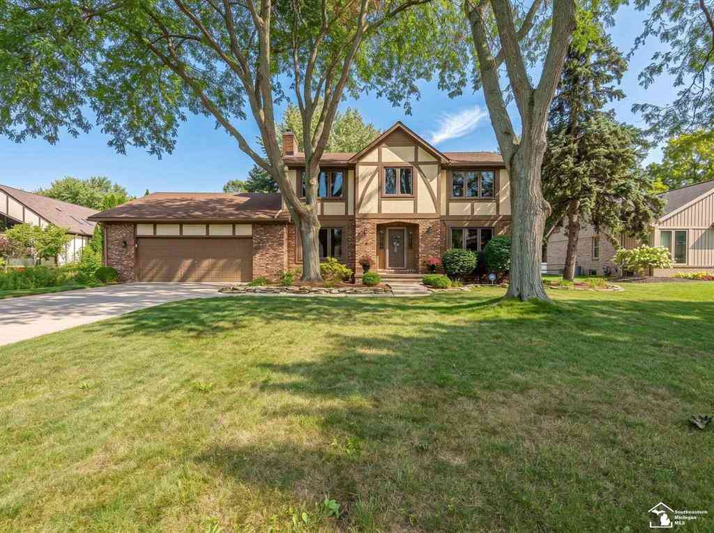 Homes For Sale - 14998 Kay Drive <br/> Monroe County, Monroe, MI 48161