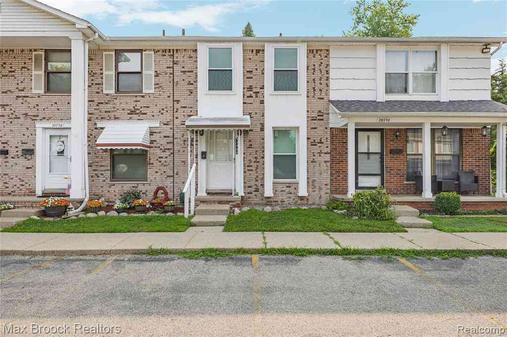 Condo For Sale - 39754 Manor Drive <br/> Harrison Township, MI 48045