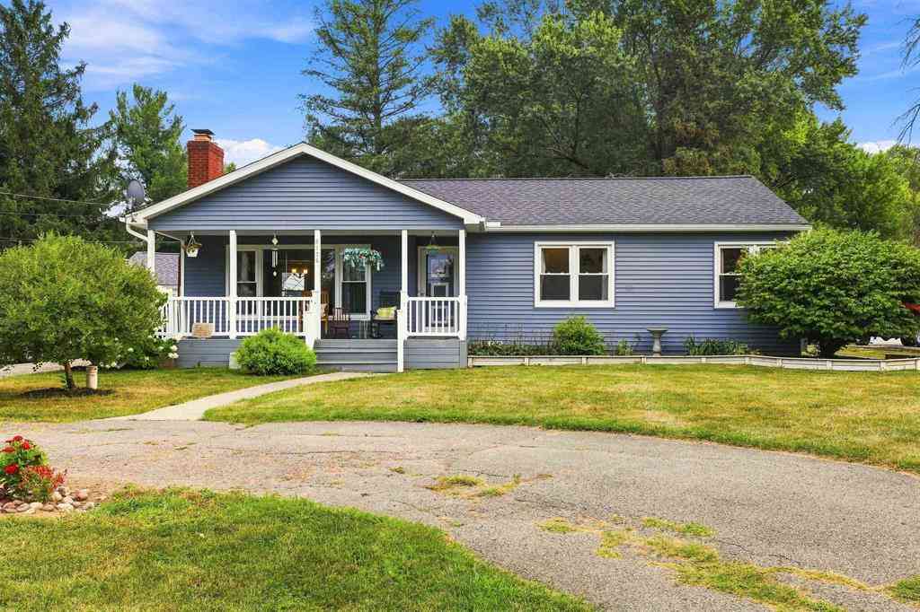 Homes For Sale - 6136 Hugh Street <br/> Burton, MI 48509