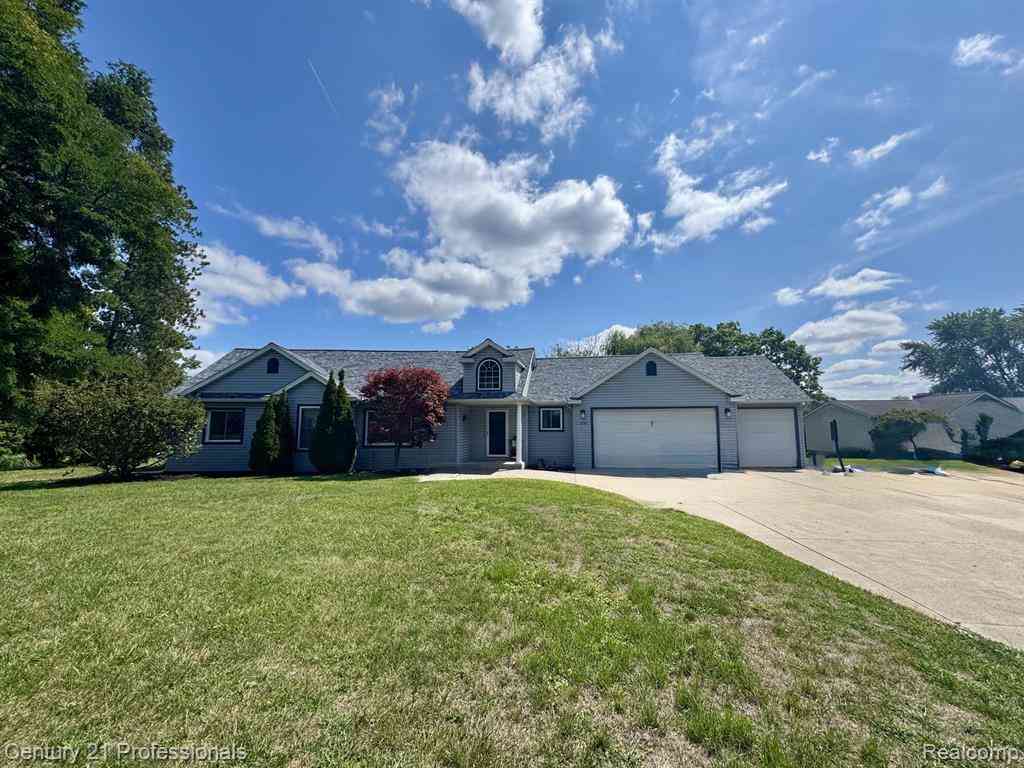 Homes For Sale - 3251 Mann Road <br/> Clarkston, MI 48346
