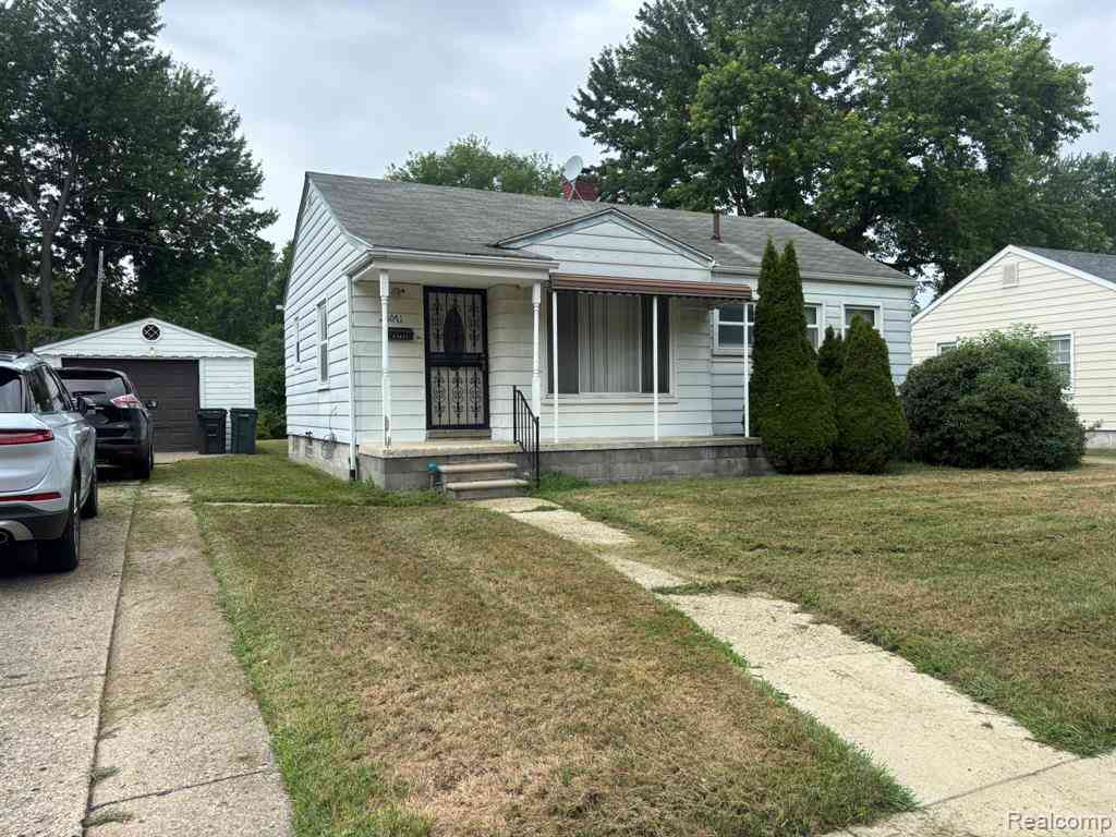 Homes For Rent - 23071 Ithaca Street <br/> Oak Park, MI 48237