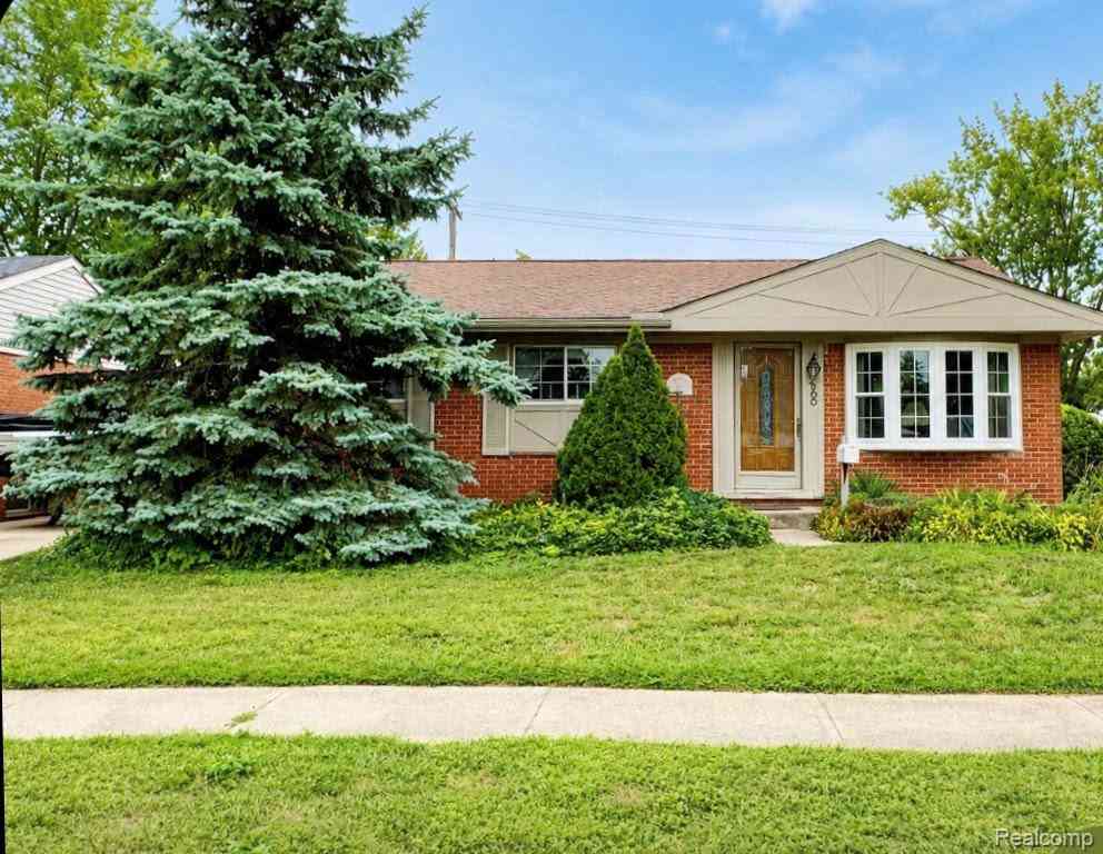 Homes For Sale - 405 S Wildwood Street <br/> Westland, MI 48186
