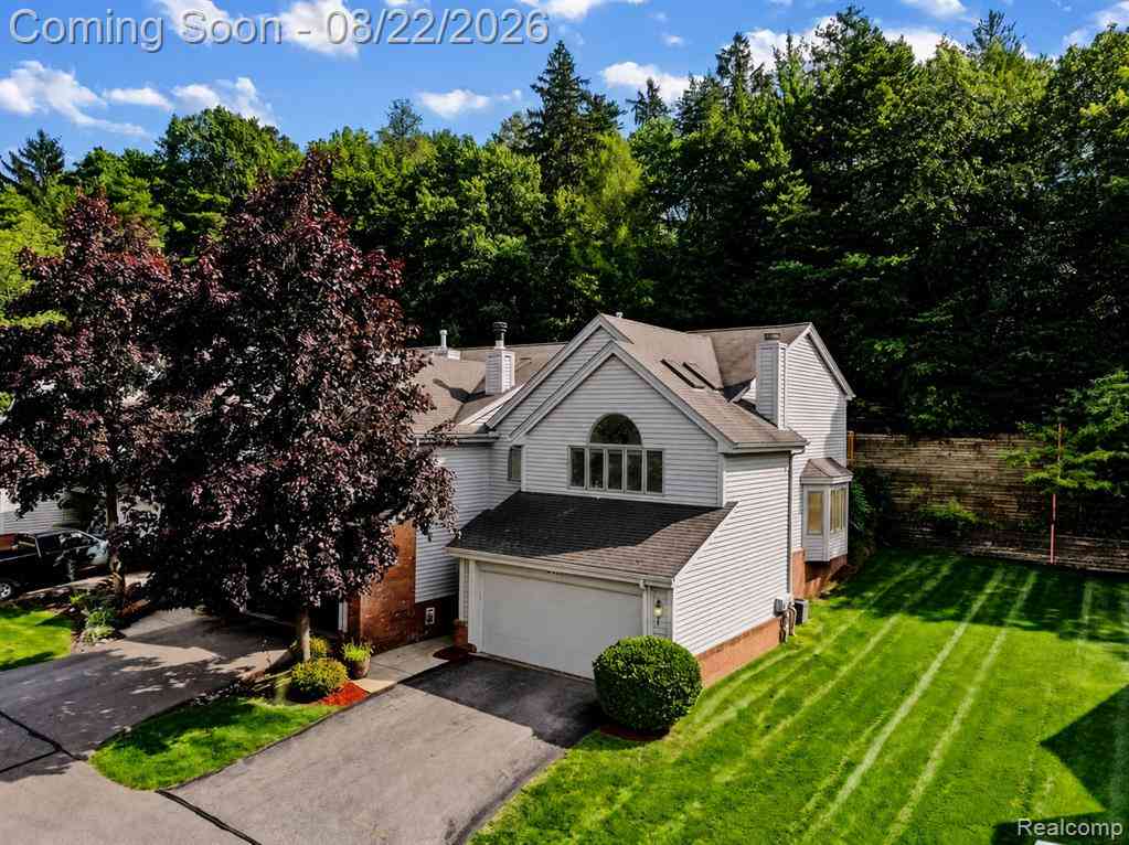 Condo For Sale - 6523 Ridgeview Drive <br/> Clarkston, MI 48346
