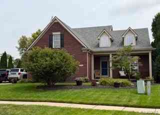 Homes For Sale - 28351 Aspen Boulevard <br/> Flat Rock, MI 48134