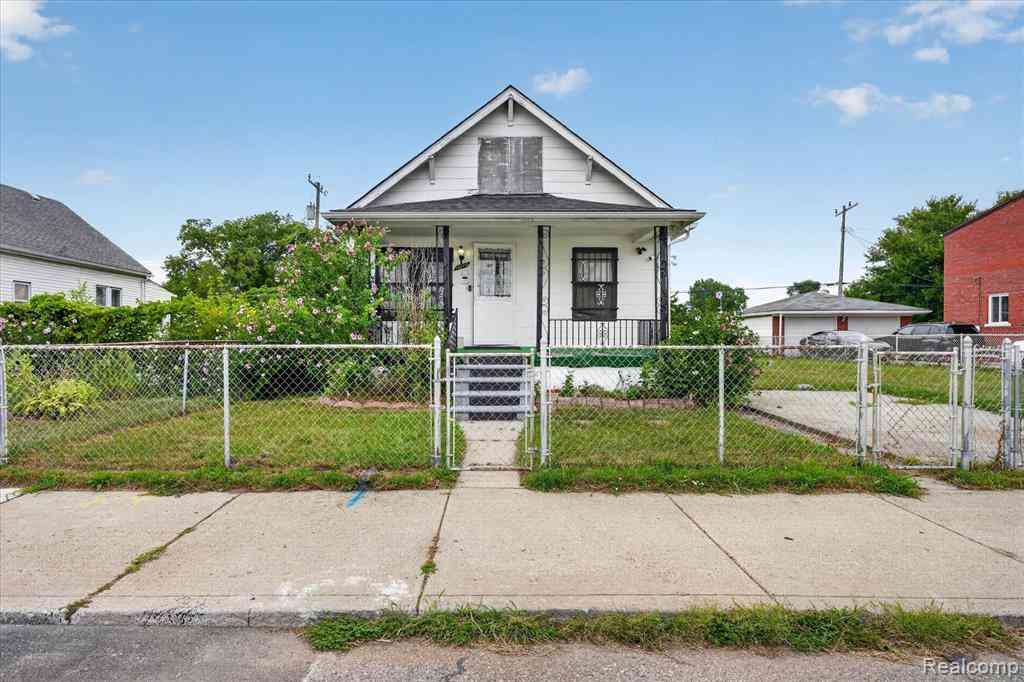 Homes For Sale - 13228 Mitchell Street <br/> Wayne County, Detroit, MI 48212