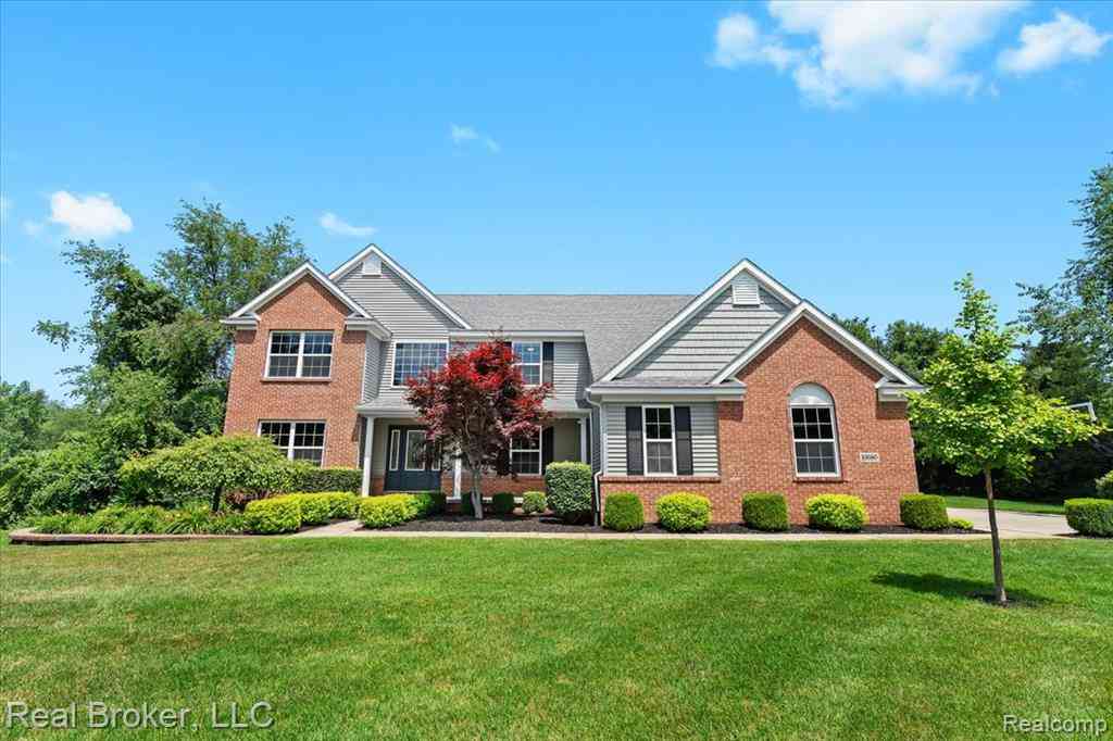 Homes For Sale - 10080 Rolling Pines Drive <br/> Brighton, MI 48116