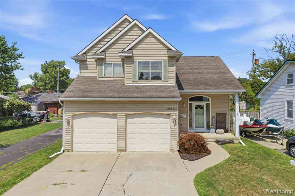 Homes For Sale - 22571 E 13 Mile Road <br/> Saint Clair Shores, MI 48082
