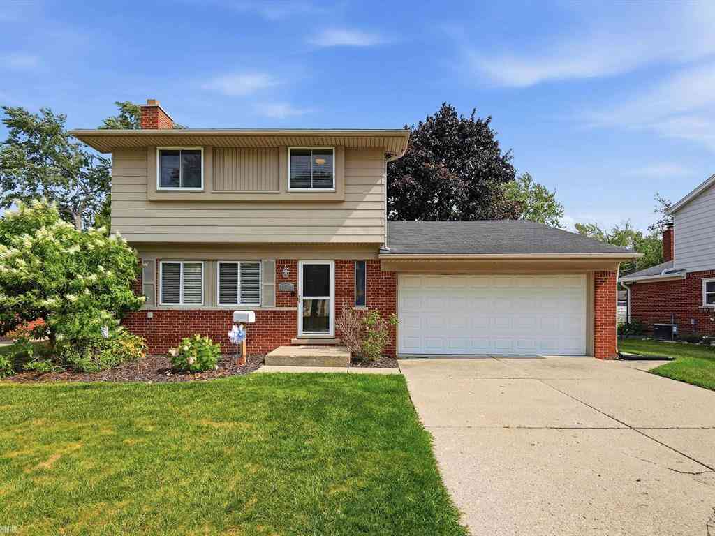 Homes For Sale - 38500 Monterey Drive <br/> Macomb County, Sterling Heights, MI 48312