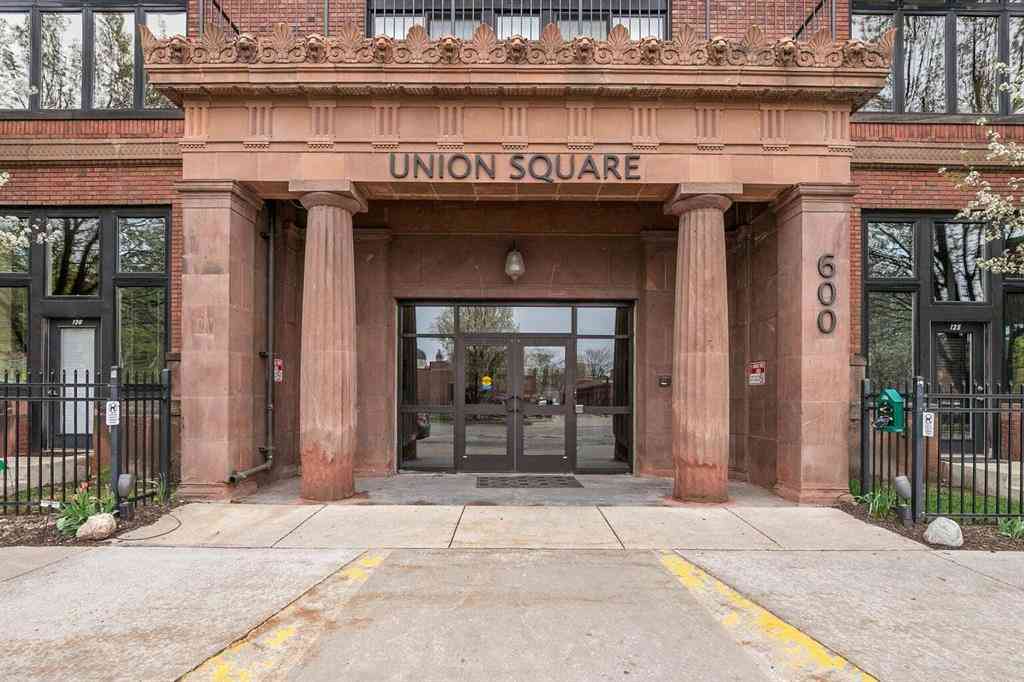 Condo For Sale - 600 Broadway Avenue Nw NW #602<br/> Kent County, Grand Rapids, MI 49504