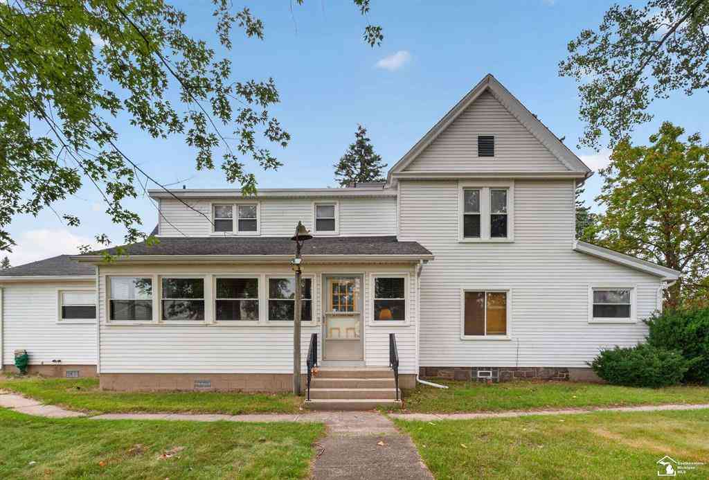 Homes For Sale - 8040 Tuttle Hill Road <br/> Ypsilanti, MI 48197