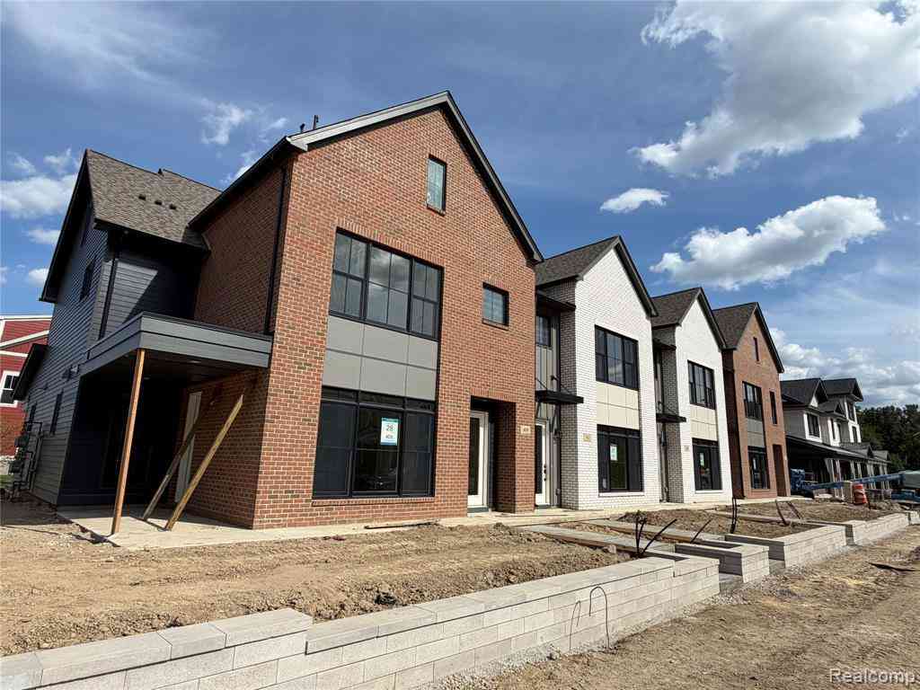 Condo For Sale - 409 S Center Street  #28<br/> Northville, MI 48167