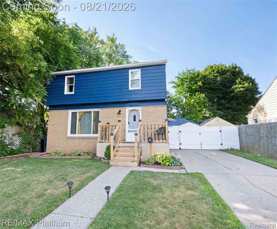Homes For Sale - 2406 Tuscola Street <br/> Flint, MI 48503
