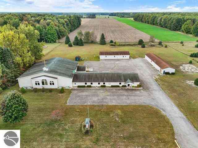 Homes For Sale - 1800 E M-55  <br/> Cadillac, MI 49601