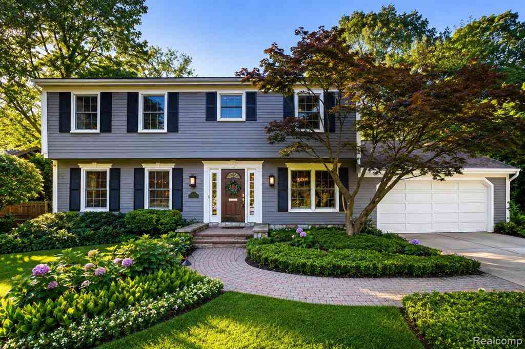 Homes For Rent - 165 Puritan Avenue <br/> Birmingham, MI 48009