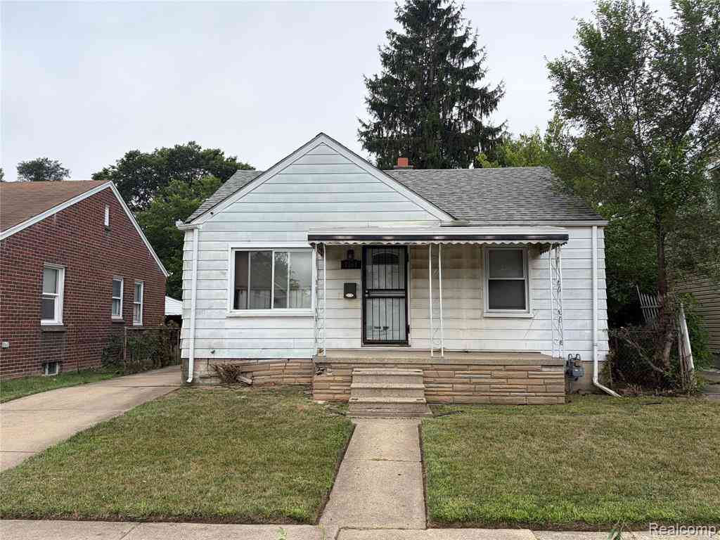Homes For Sale - 7361 Ashton Avenue <br/> Detroit, MI 48228