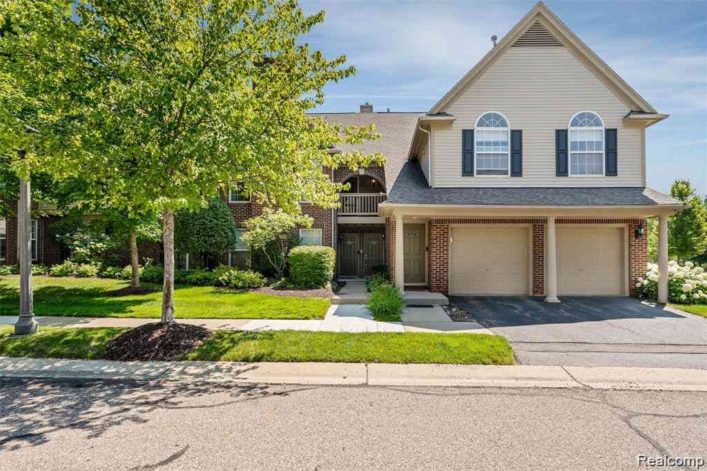 Condo For Rent - 28126 Carlton Way Drive <br/> Novi, MI 48377
