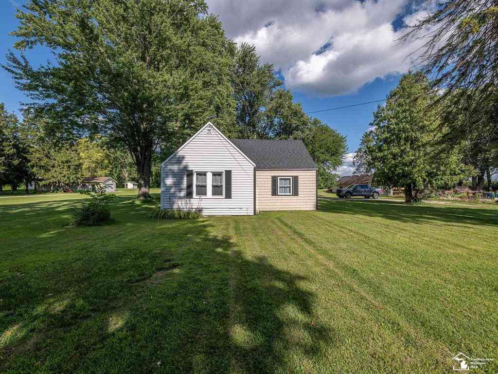 Homes For Sale - 12676 Wabash Road <br/> Milan, MI 48160