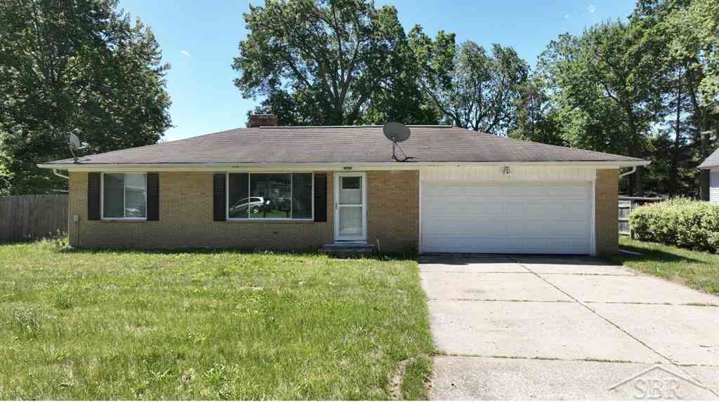 Homes For Sale - 3048 Dixie Court <br/> Saginaw, MI 48601