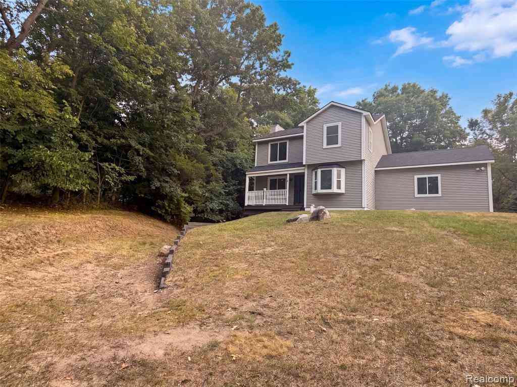 Homes For Sale - 880 Mill Street <br/> Ortonville, MI 48462