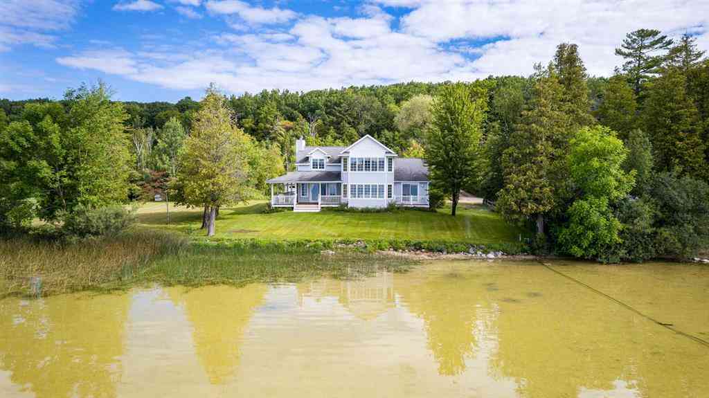 Homes For Sale - 3011 Herron Road <br/> Benzie County, Frankfort, MI 49635