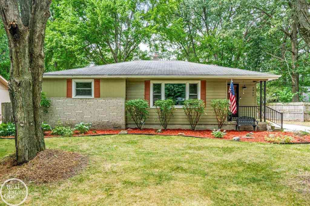 Homes For Sale - 2845 Monticello Drive <br/> Port Huron, MI 48060