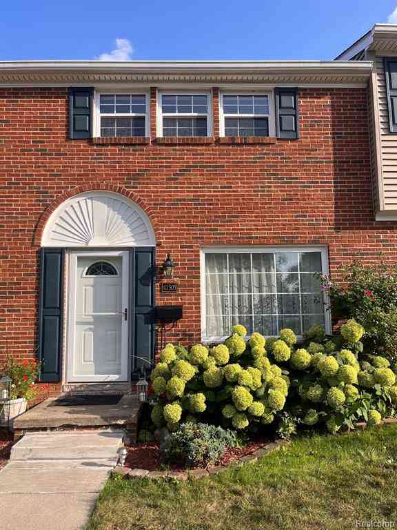 Condo For Sale - 41305 Lagoon Court <br/> Northville, MI 48167
