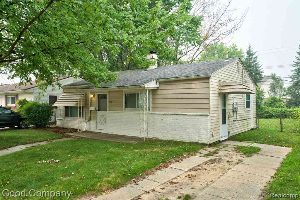 Homes For Sale - 5700 Farnum Street <br/> Westland, MI 48186
