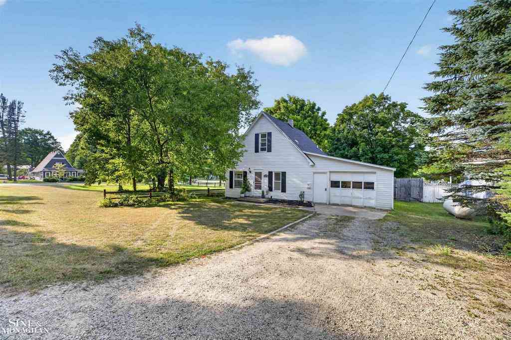 Homes For Sale - 130 Ann Street <br/> Boyne City, MI 49712