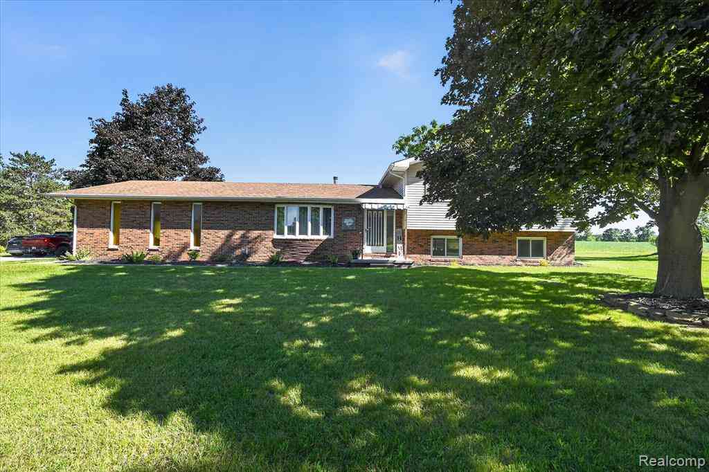 Homes For Sale - 4152 Allen Road <br/> Tecumseh, MI 49286