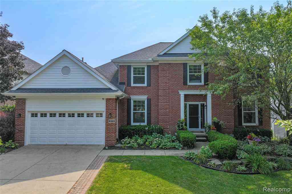 Homes For Sale - 6385 Golf View Drive <br/> Clarkston, MI 48346