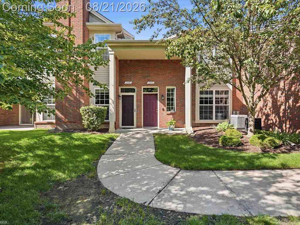 Condo For Sale - 15296 Yale Drive <br/> Clinton Township, MI 48038