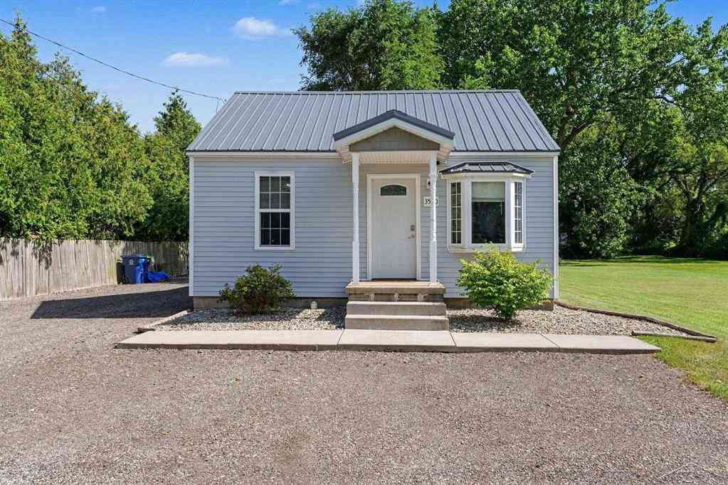 Homes For Sale - 3560 Mckinley Street <br/> Saginaw, MI 48604