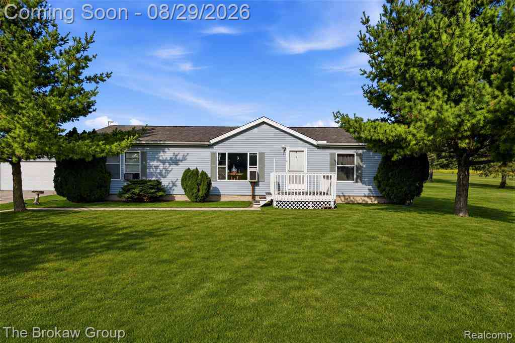 Homes For Sale - 5189 Webster Road <br/> Genesee County, Flint, MI 48504