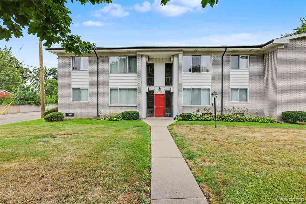 Condo For Sale - 26730 Joy Road <br/> Redford, MI 48239
