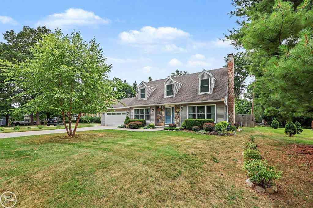 Homes For Sale - 125 Bradley Street <br/> Romeo, MI 48065