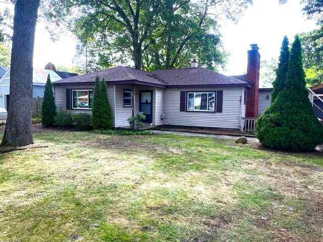 Homes For Sale - 2063 S Manitou Circle <br/> Muskegon County, Norton Shores, MI 49441