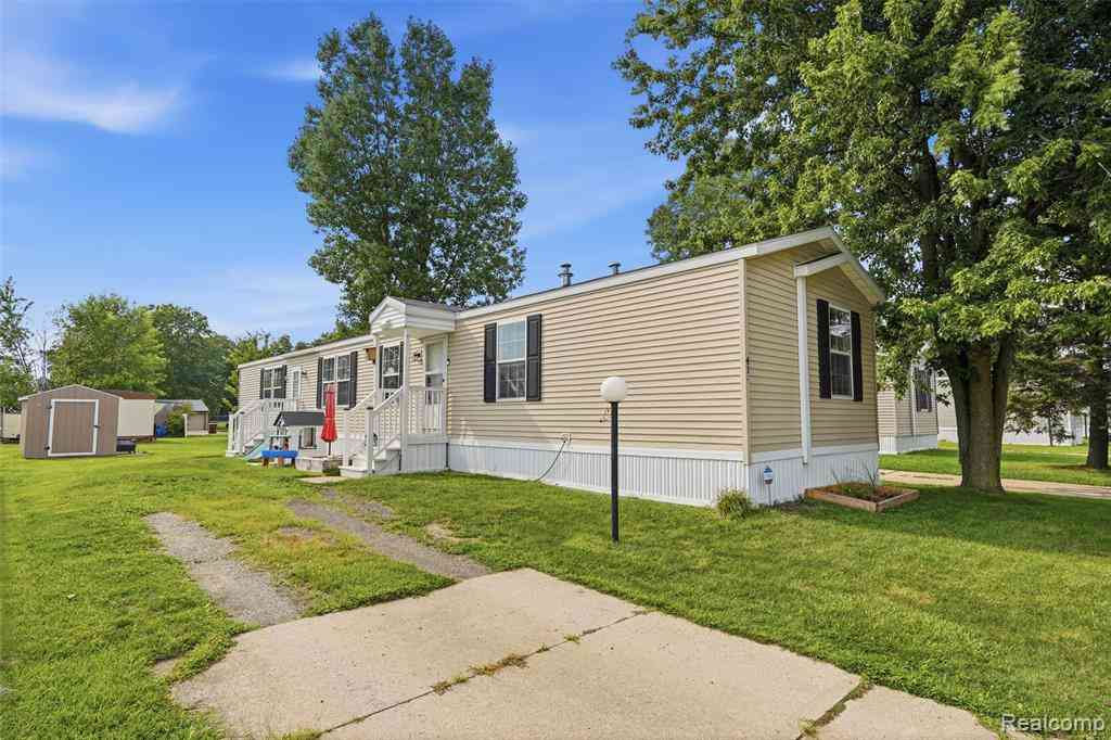 Homes For Sale - 5325 Van Orden Road  #41<br/> Webberville, MI 48892