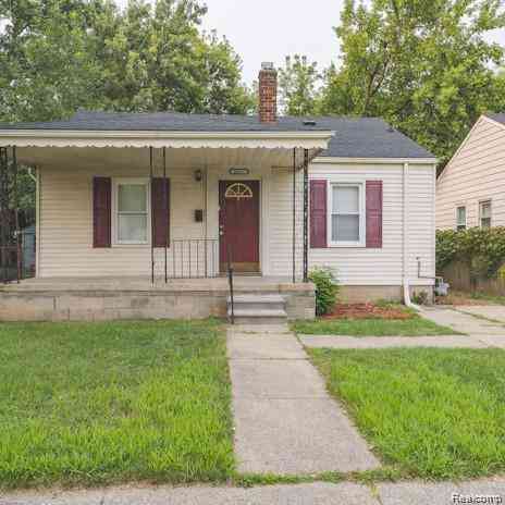 Homes For Sale - 18557 Kenosha Street <br/> Harper Woods, MI 48225