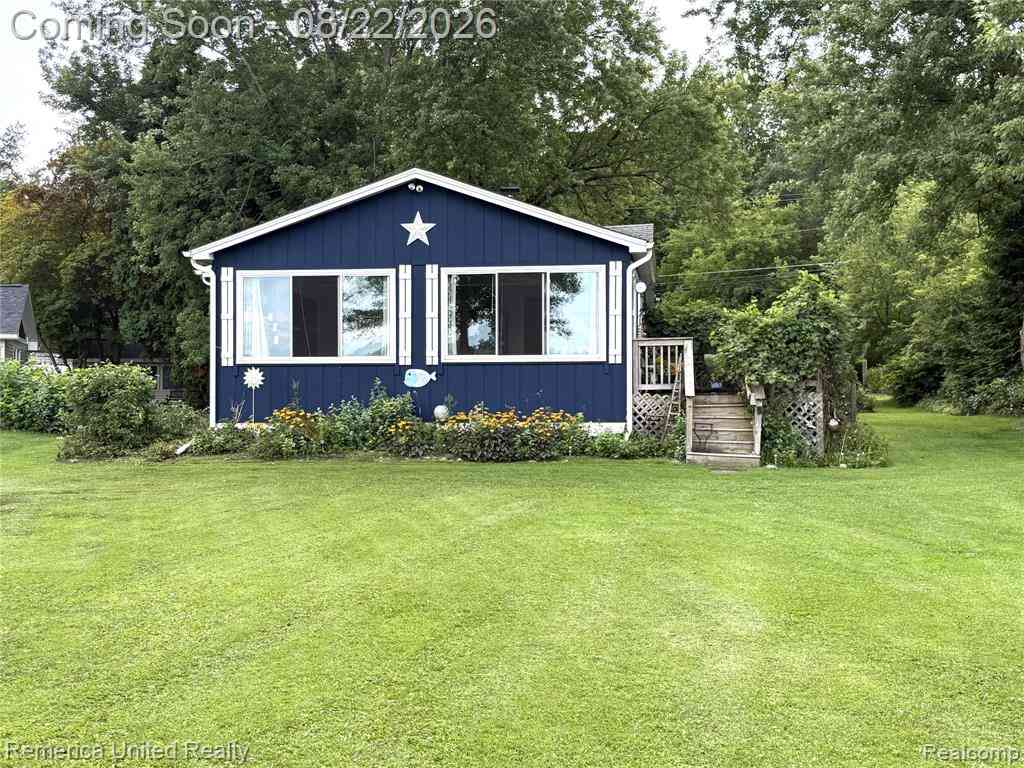 Homes For Sale - 12035 Read Road <br/> Fenton, MI 48430