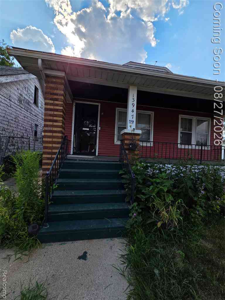 Homes For Sale - 13947 Indiana Street <br/> Detroit, MI 48238
