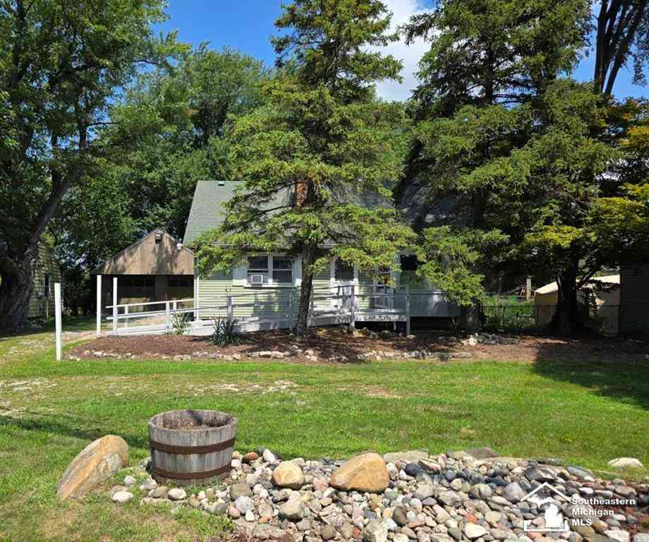 Homes For Sale - 1592 Stewart Road <br/> Monroe, MI 48162