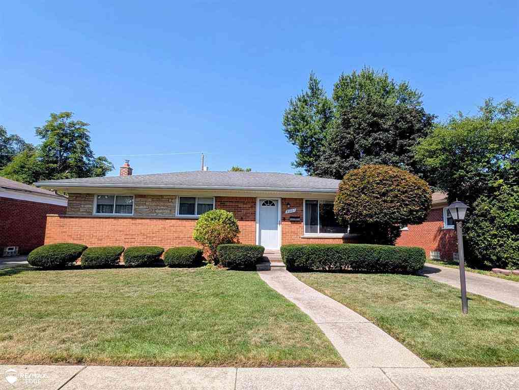 Homes For Sale - 8901 San Jose Avenue <br/> Redford, MI 48239