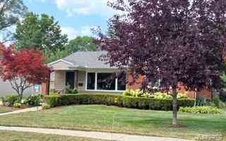 Homes For Sale - 17116 Dunblaine Avenue <br/> Beverly Hills, MI 48025